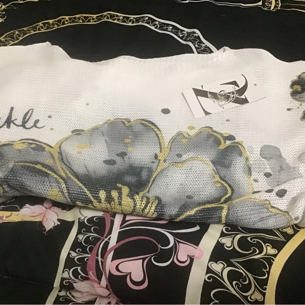 Shipping Label for Natali.  Please do not buy